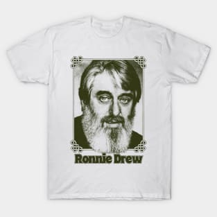 Ronnie Drew -- Vintage Style Design T-Shirt